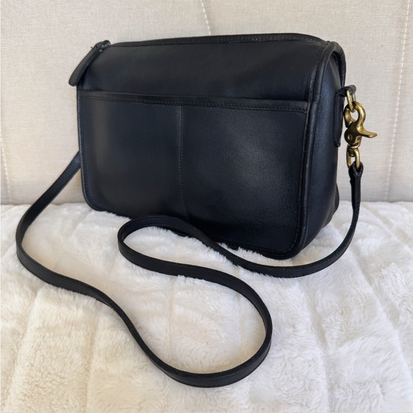 VINTAGE COACH Black Leather Companion Shoulder / Crossbody Bag Made In USA - Picture 4 of 16